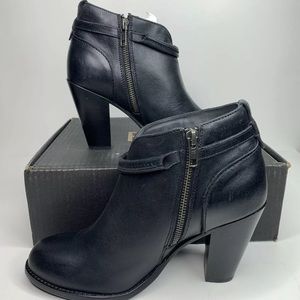 FRYE Jenny Seam Booties